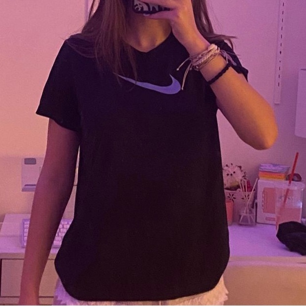 Light weight active tee